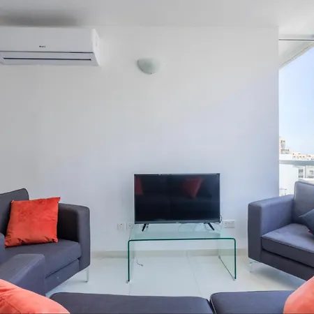Apartamento Saint Julian - Lovely With Terrace - Cityapartmentstay *