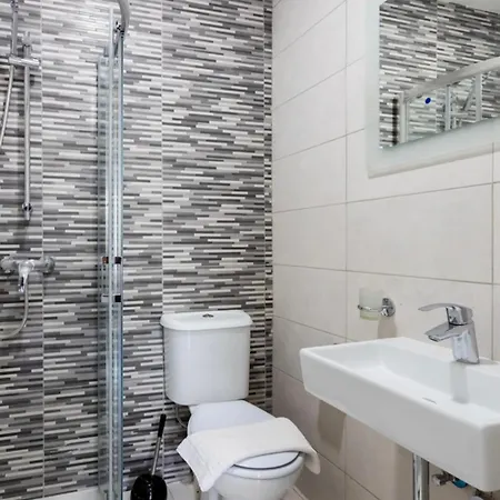 Saint Julian - Lovely With Terrace - Cityapartmentstay Lejlighed