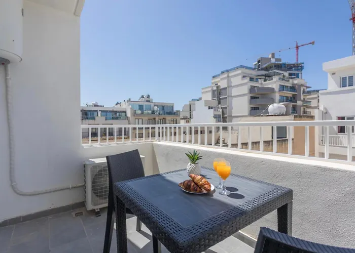 アパート Saint Julian - Lovely With Terrace - Cityapartmentstay