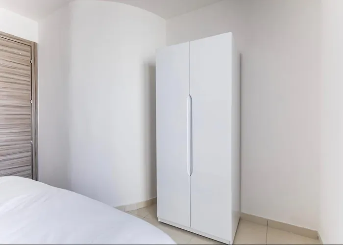 アパート Saint Julian - Lovely With Terrace - Cityapartmentstay Saint Julian's