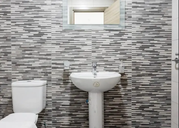 Saint Julian - Lovely With Terrace - Cityapartmentstay Saint Julian's