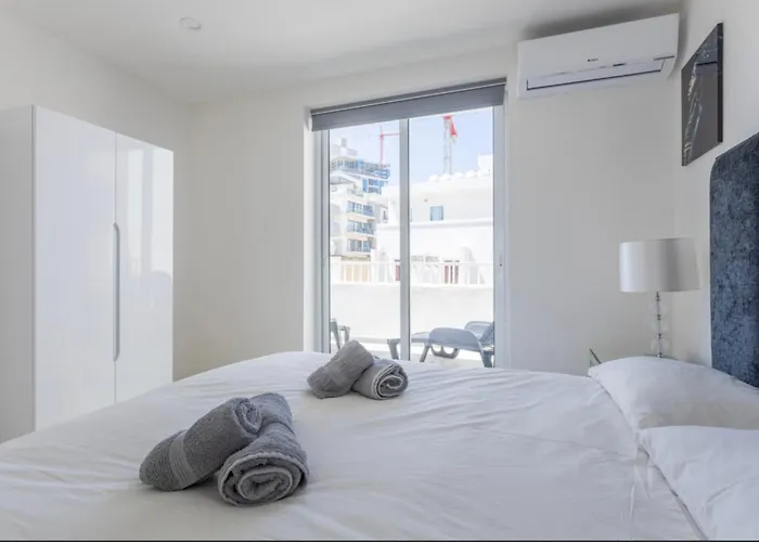 アパート Saint Julian - Lovely With Terrace - Cityapartmentstay Saint Julian's